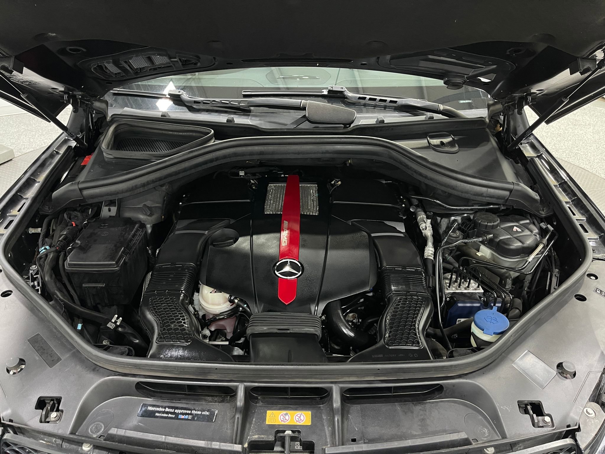 Used 2018 Mercedes-Benz GLE 43 AMG 4MATIC image 28