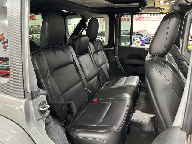Used 2022 Jeep Wrangler Unlimited Rubicon w/ Trailer Tow Package AWD/4WD image 15