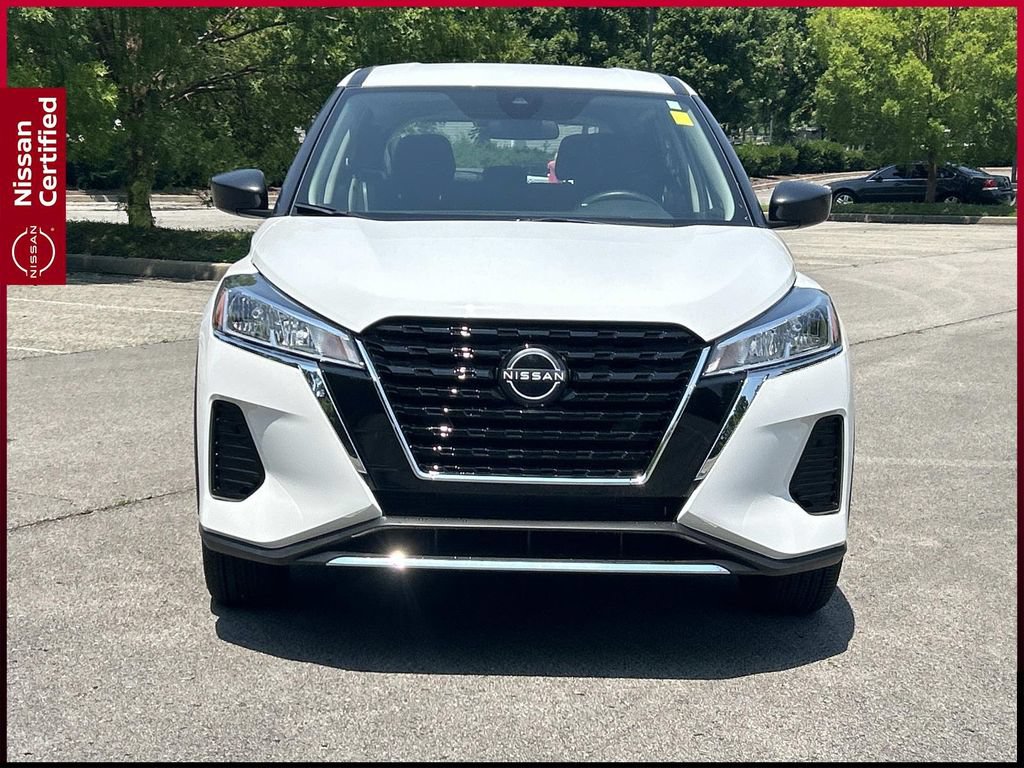 Certified 2025 Nissan Kicks Play S FWD image 2