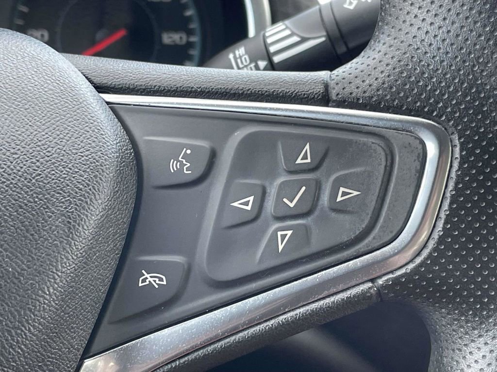 Used 2020 Chevrolet Malibu LT FWD image 21