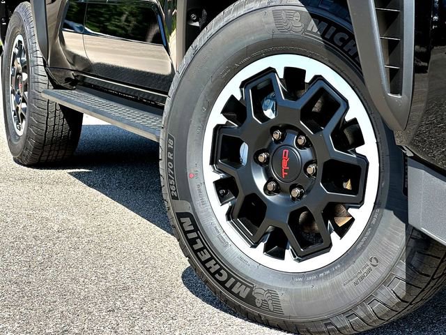 New 2026 Toyota 4Runner TRD Off-Road AWD/4WD image 2