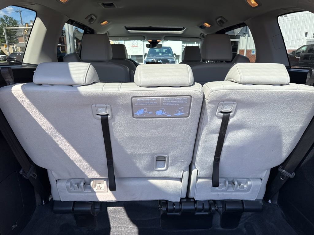 Used 2025 Honda Odyssey EX-L image 12