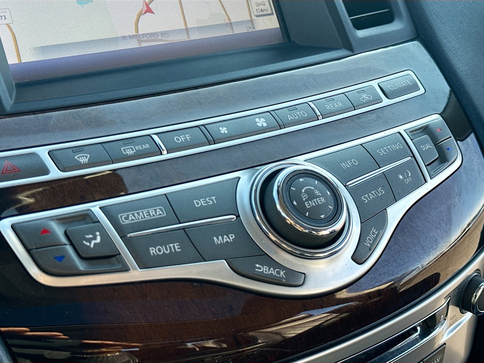 Used 2014 INFINITI QX60 FWD w/ Deluxe Touring Package image 11