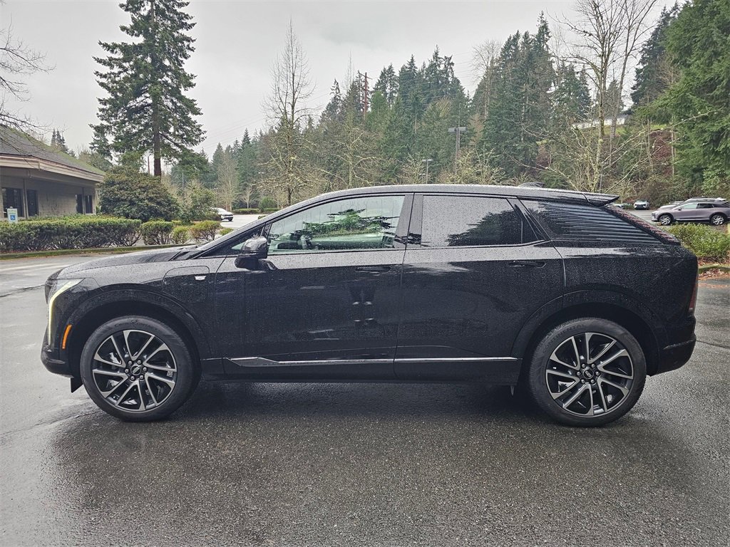 New 2026 Cadillac Optiq Sport 1 image 4