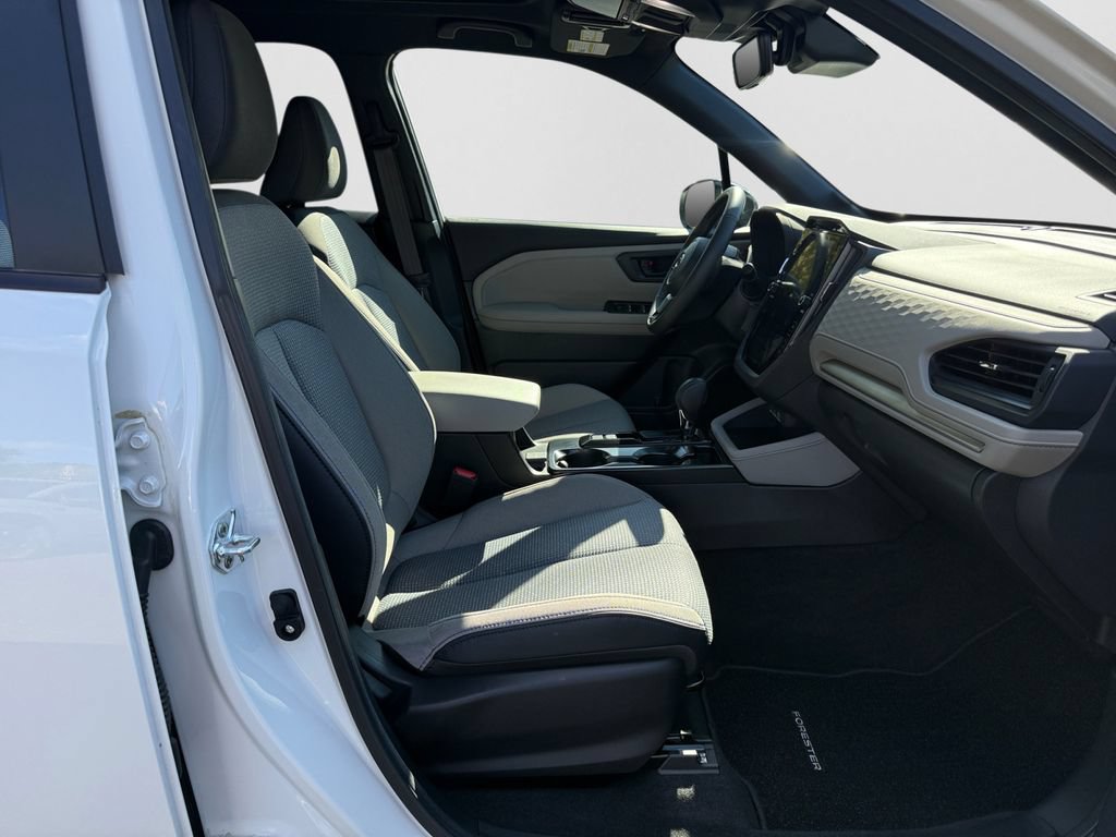 Used 2026 Subaru Forester Premium AWD/4WD image 19