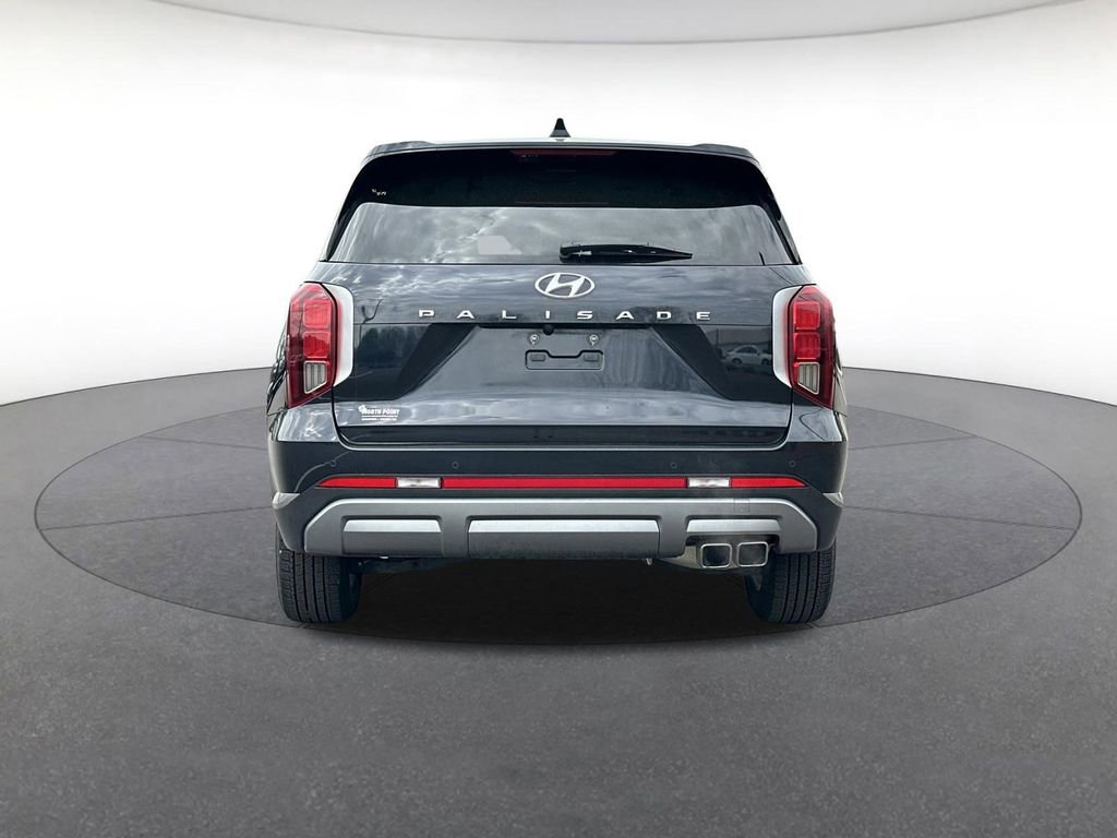 Used 2024 Hyundai Palisade SEL FWD image 4
