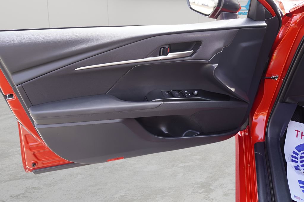Used 2025 Toyota Camry LE FWD image 14