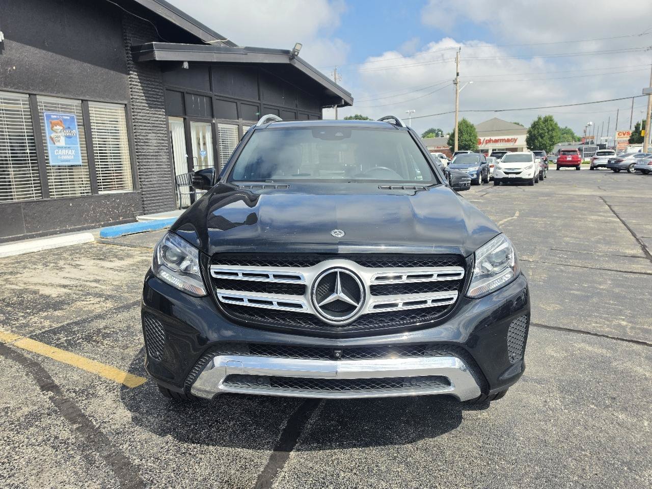 Used 2018 Mercedes-Benz GLS 450 4MATIC image 2