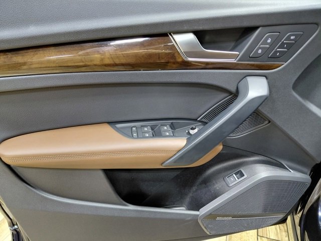 Used 2019 Audi Q5 Prestige image 40