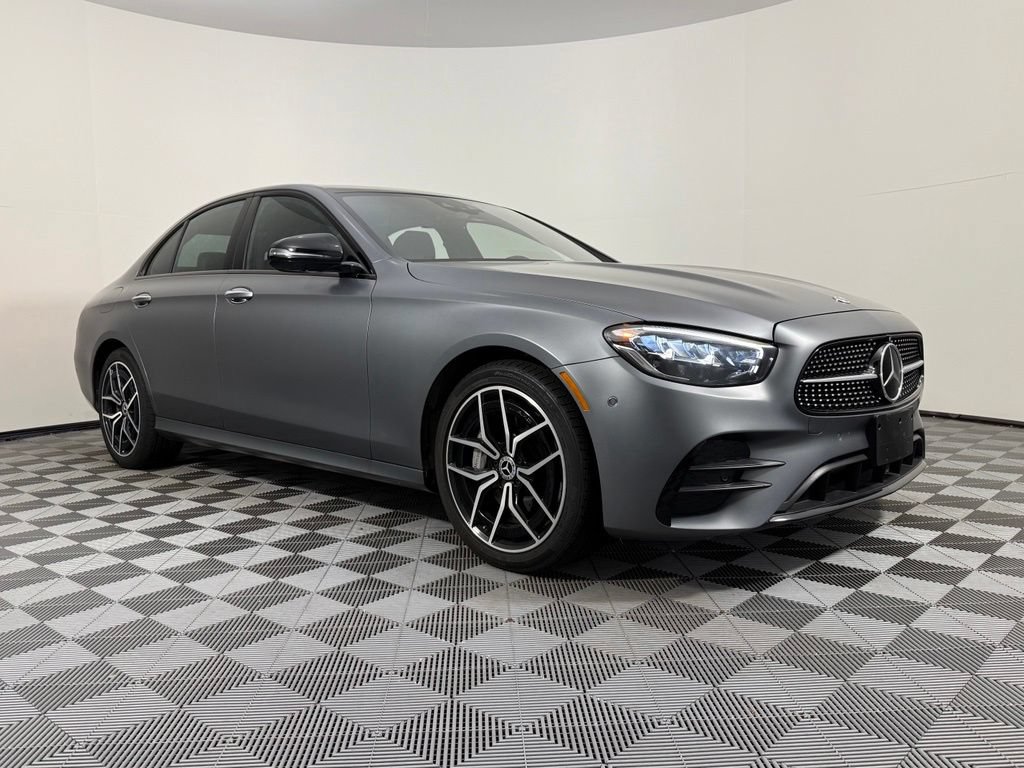 Used 2023 Mercedes-Benz E 450 4MATIC Sedan image 9