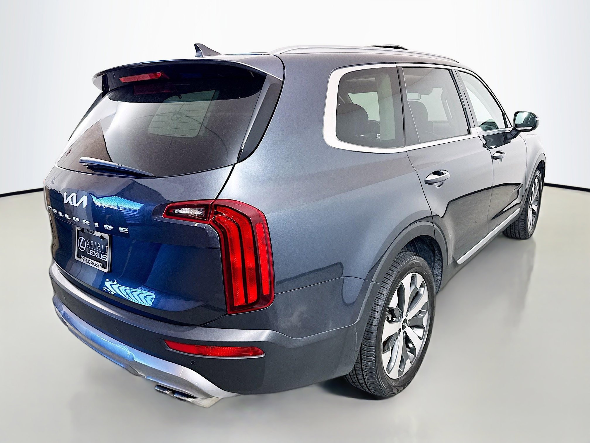 Used 2024 Kia Telluride SX Prestige image 7