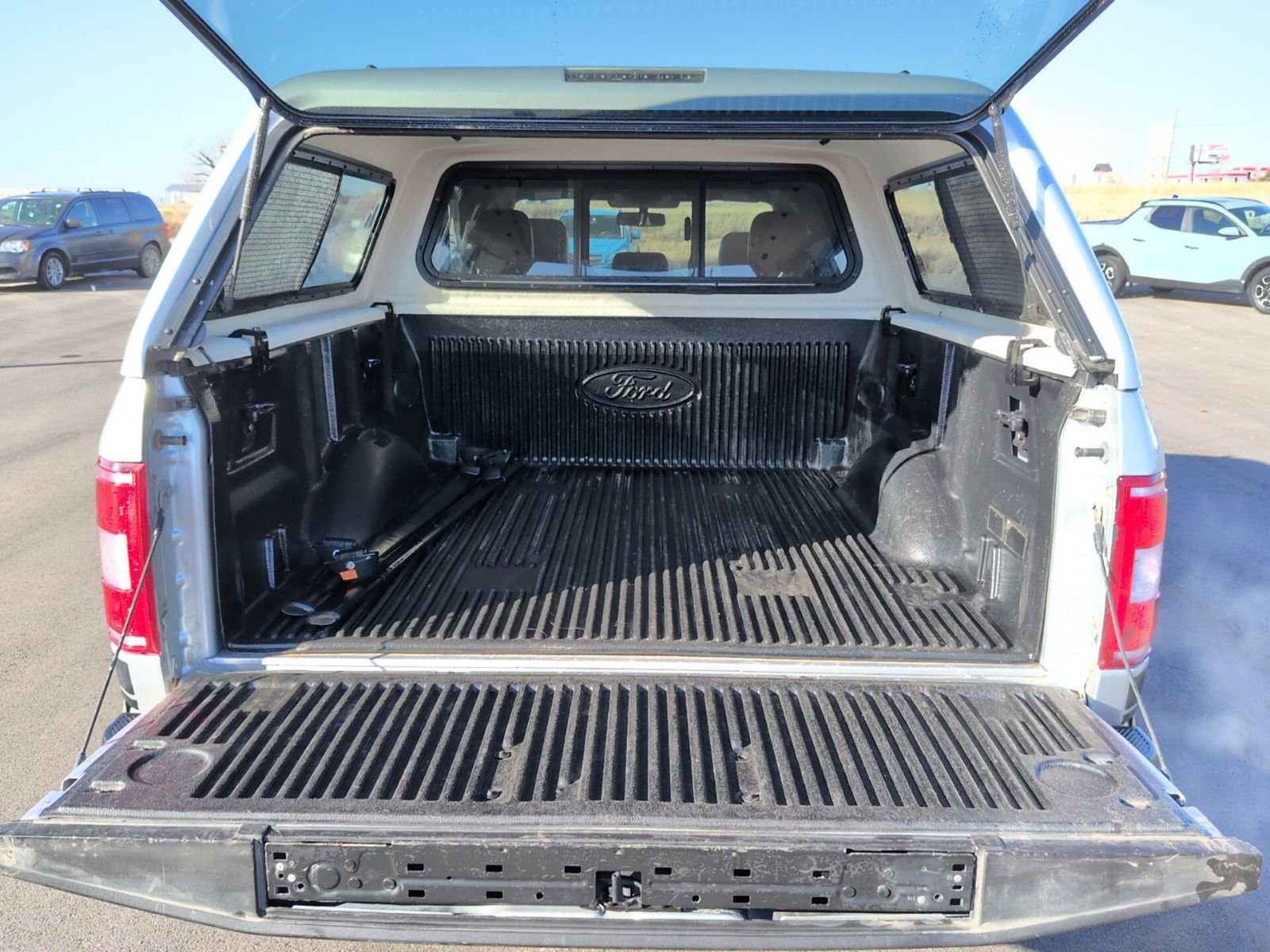 Used 2018 Ford F150 Lariat AWD/4WD image 13