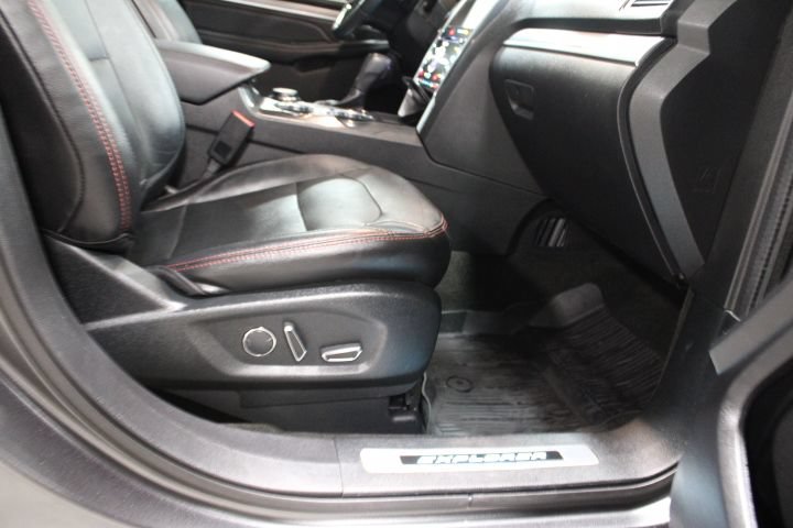 Used 2018 Ford Explorer Sport AWD/4WD image 28