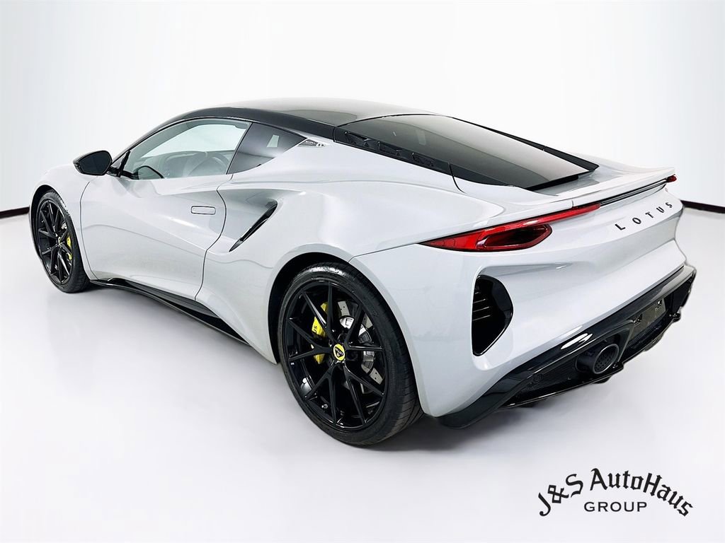 Used 2024 Lotus Emira First Edition image 5