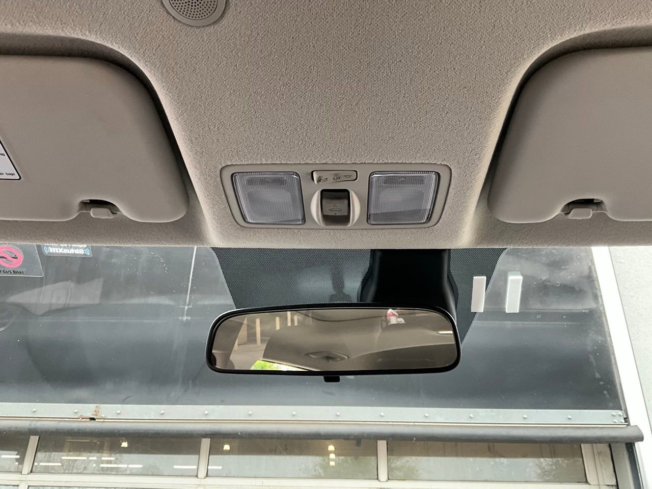 Used 2025 Hyundai Venue SEL image 15