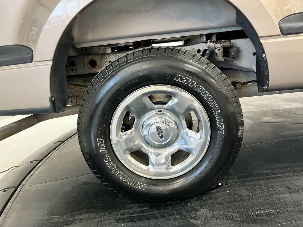 Used 2006 Ford F150 4x4 Regular Cab image 10
