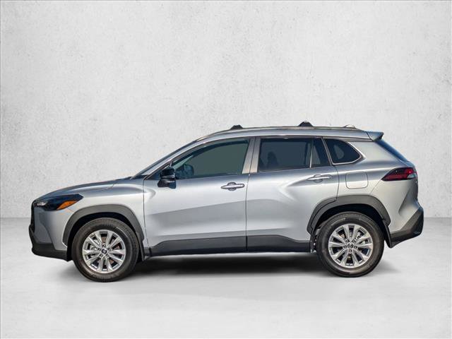 Used 2026 Toyota Corolla Cross LE image 9