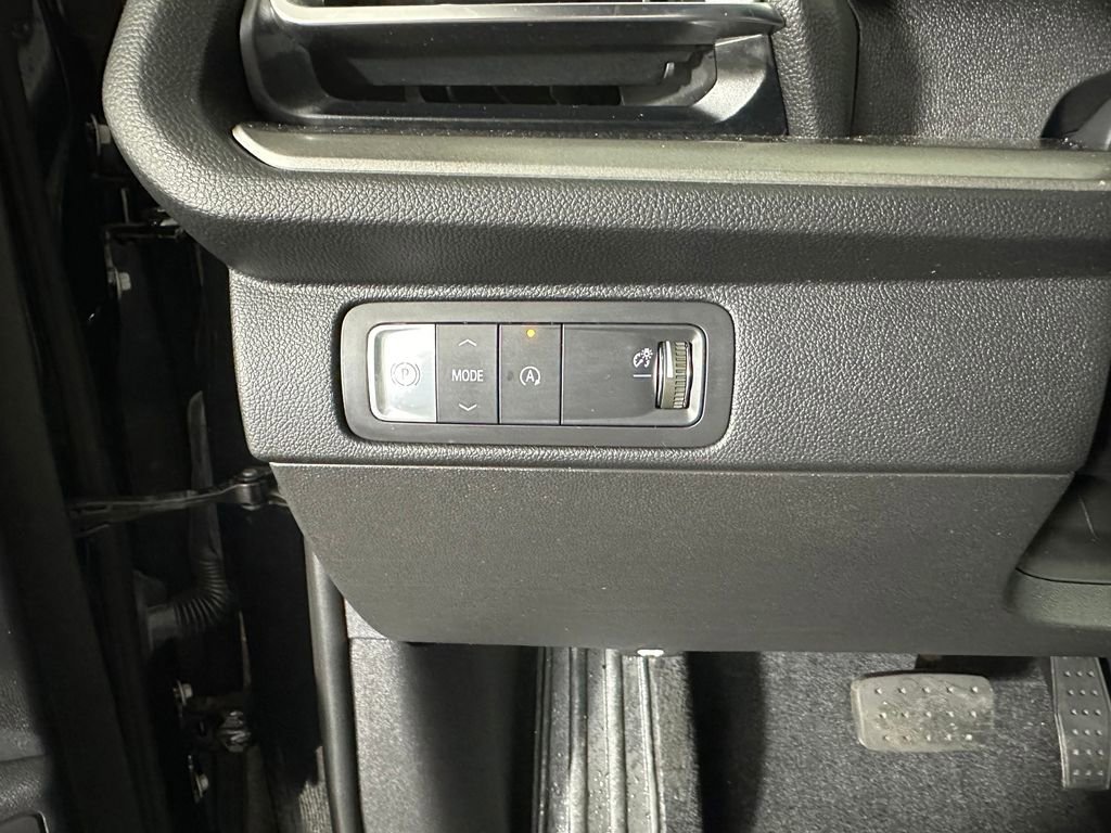 Used 2024 Chevrolet Traverse LT w/ LPO, Floor Liner Package image 15