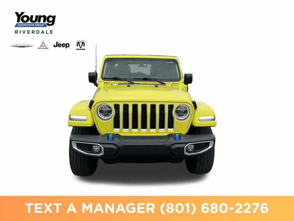 Used 2022 Jeep Wrangler Unlimited Sahara w/ Cold Weather Group AWD/4WD image 8