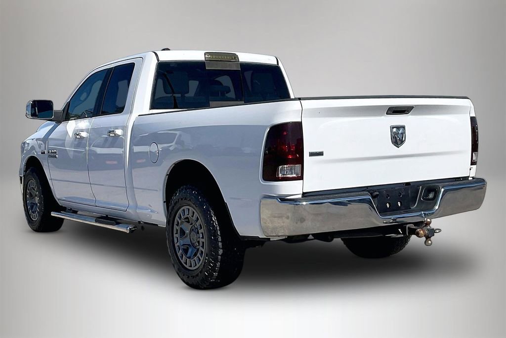 Used 2017 RAM 1500 Classic SLT image 4