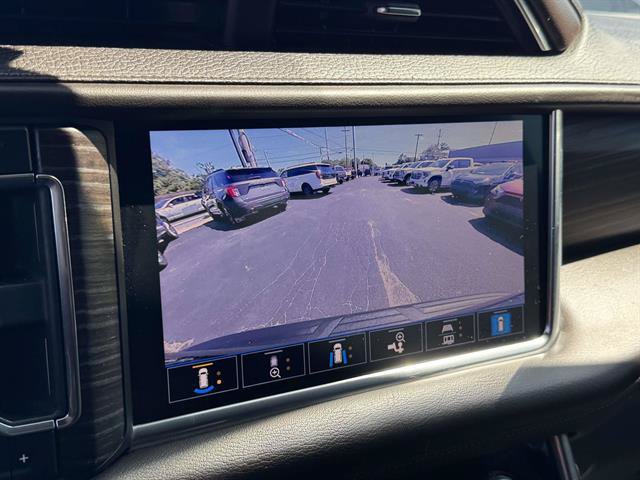 Used 2021 GMC Yukon XL Denali w/ Denali Ultimate Package AWD/4WD image 40