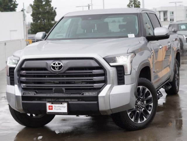 Used 2023 Toyota Tundra Limited image 4