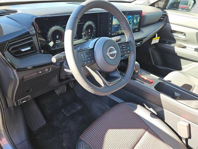 New 2026 Nissan Kicks SR FWD image 10