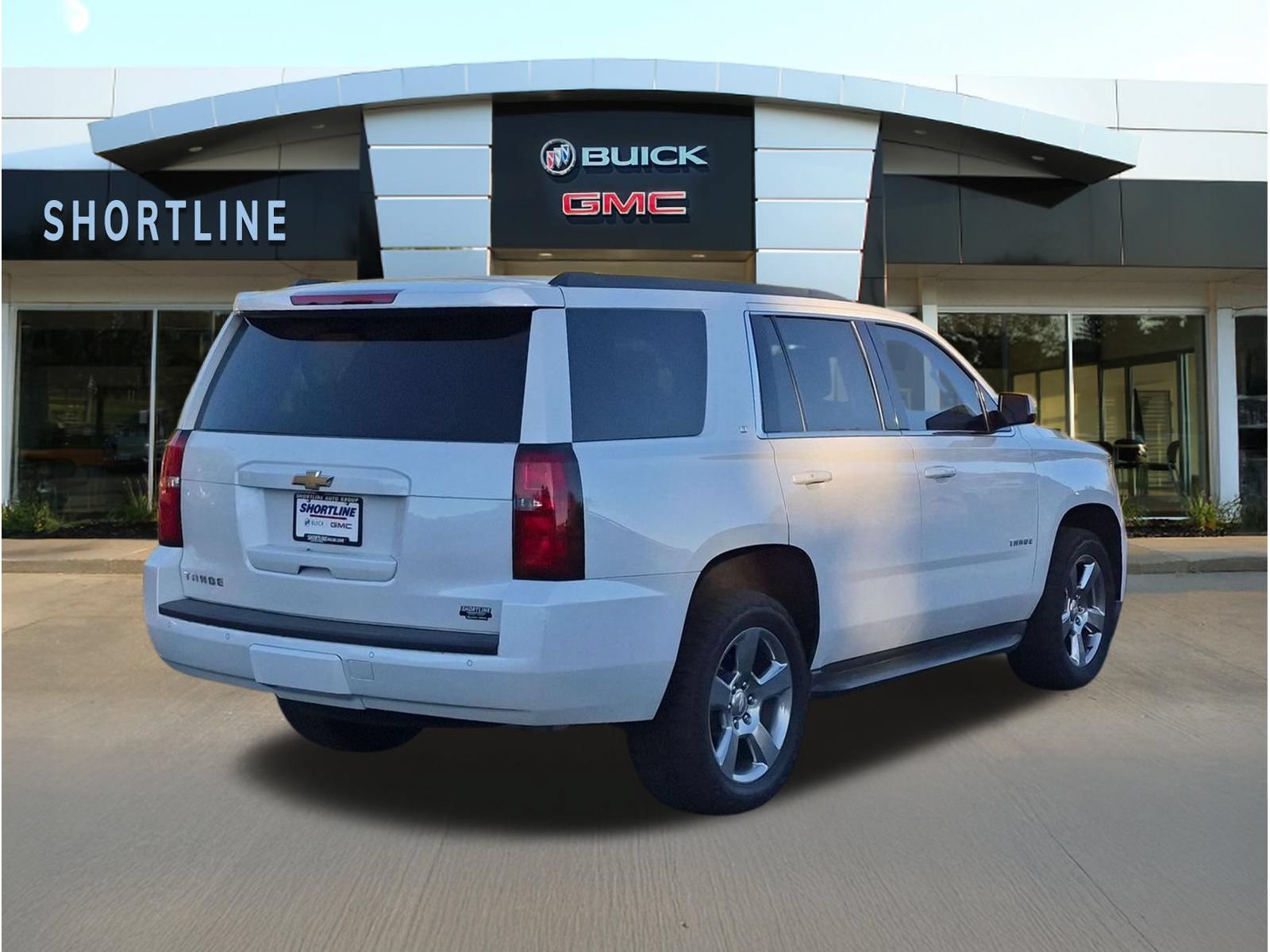 Used 2016 Chevrolet Tahoe LT AWD/4WD image 3