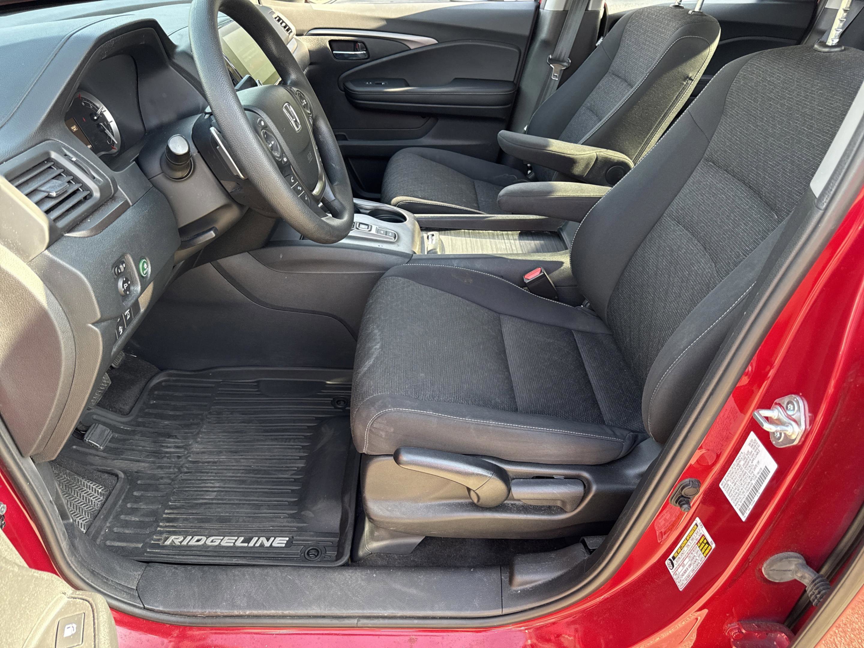 Used 2023 Honda Ridgeline Sport image 21