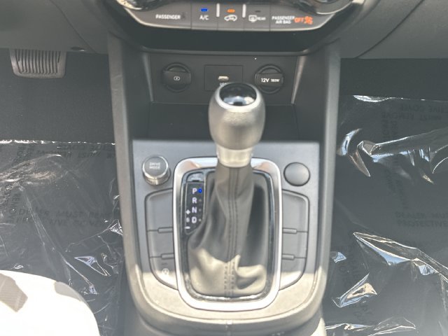 Certified 2023 Hyundai Kona SEL FWD image 19