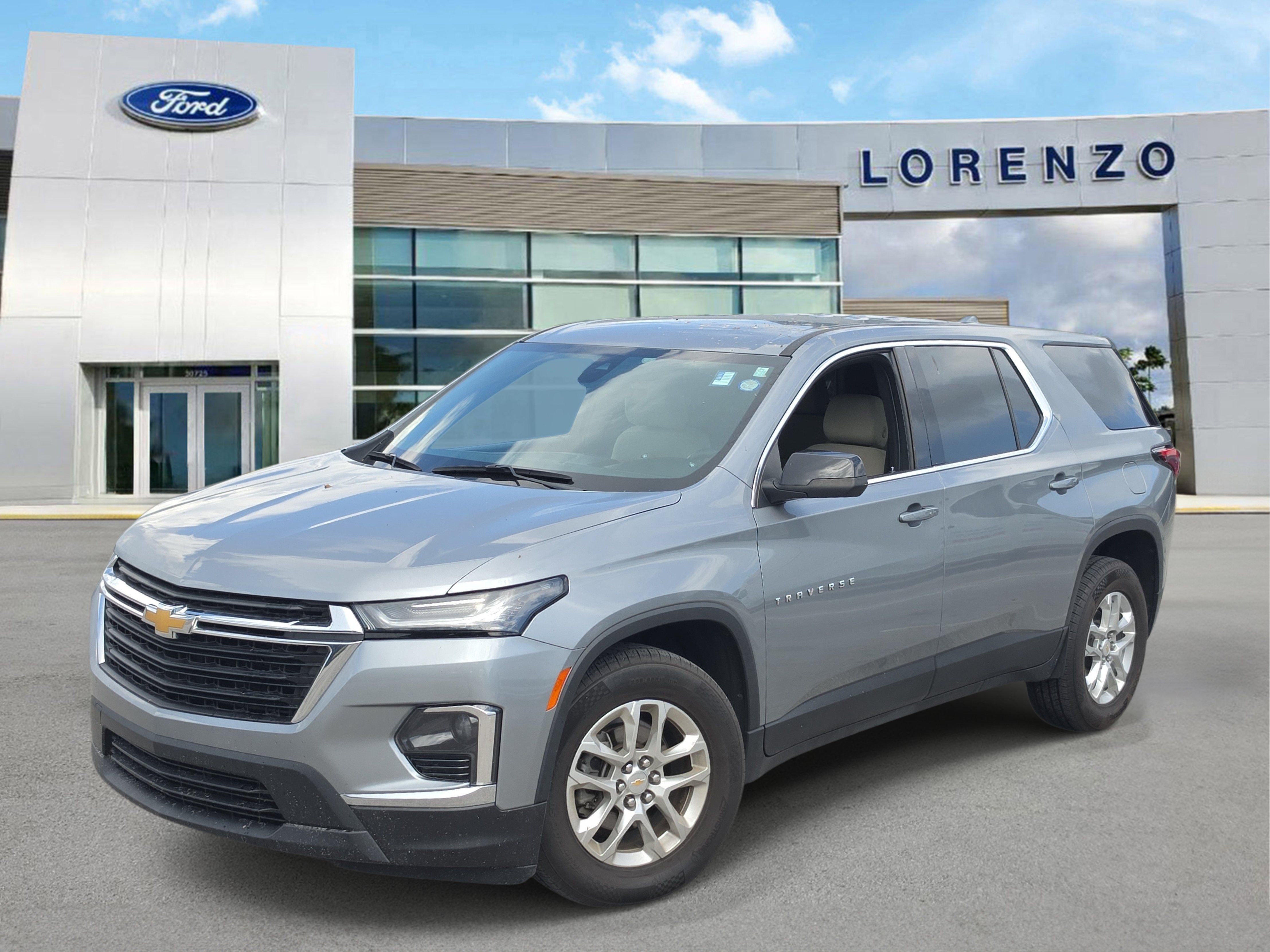 Used 2023 Chevrolet Traverse LS