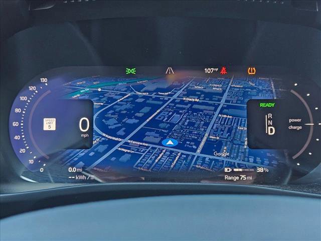 Used 2022 Volvo XC40 P8 Recharge Plus image 14