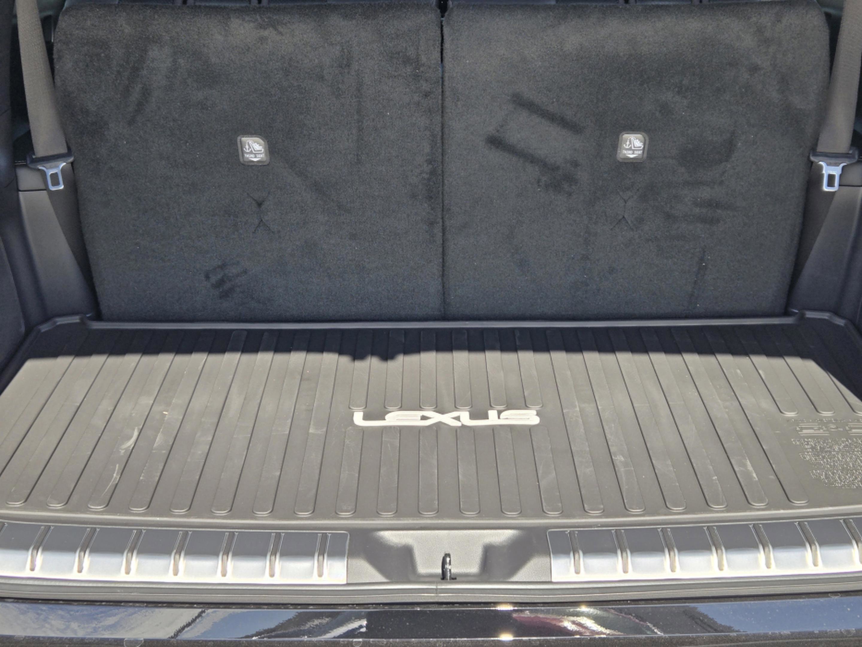 New 2026 Lexus TX 500h AWD image 22