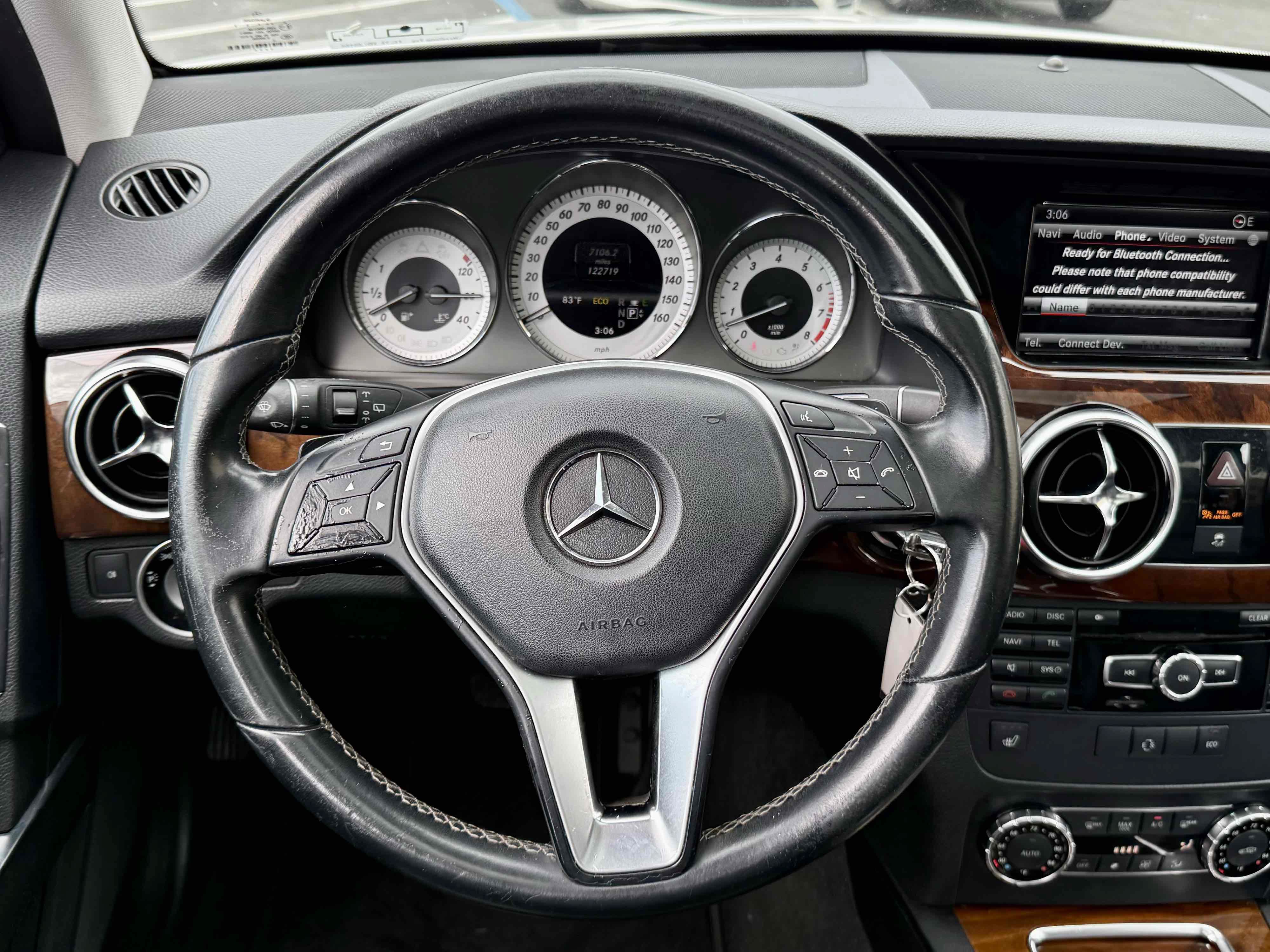 Used 2013 Mercedes-Benz GLK 350 2WD image 18