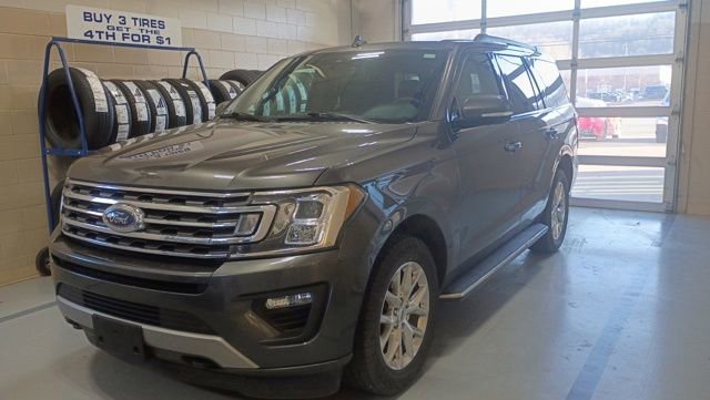 Used 2020 Ford Expedition XLT w/ Equipment Group 202A image 2