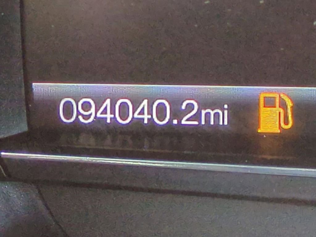 Used 2018 Ford Explorer XLT w/ Equipment Group 202A image 29