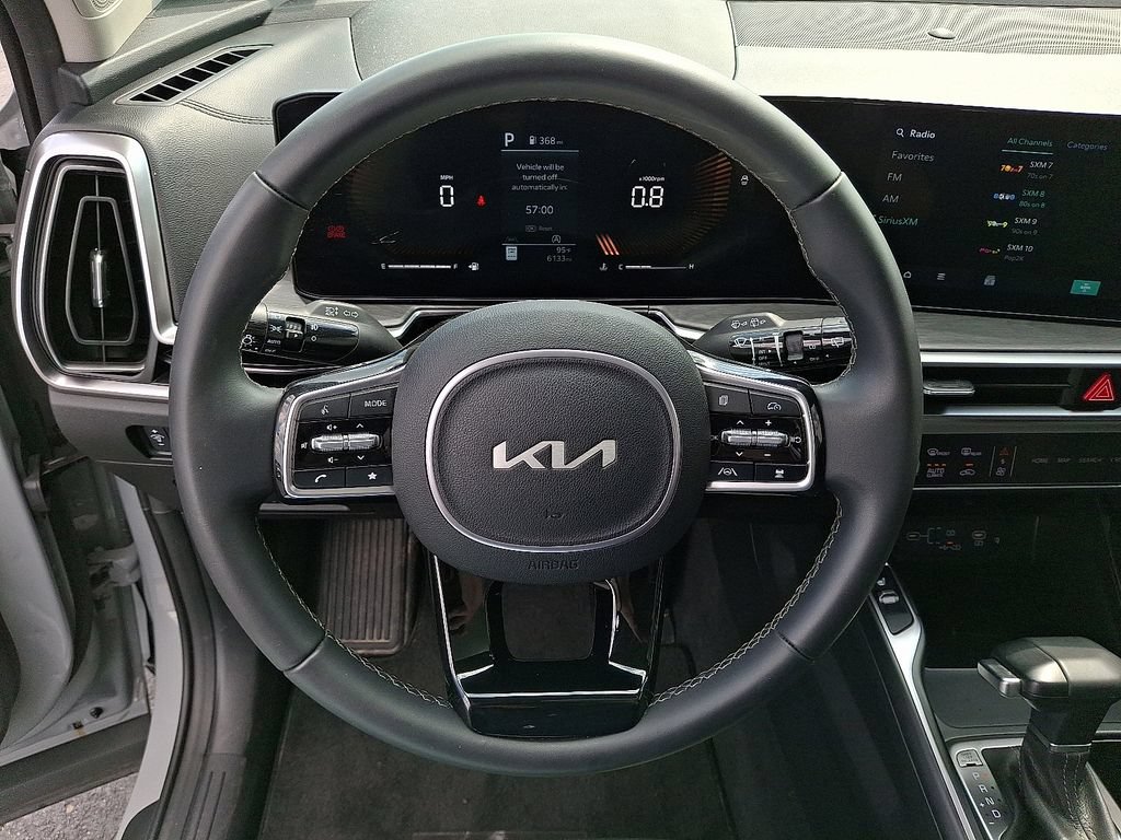 Certified 2025 Kia Sorento X-Line EX AWD/4WD image 16