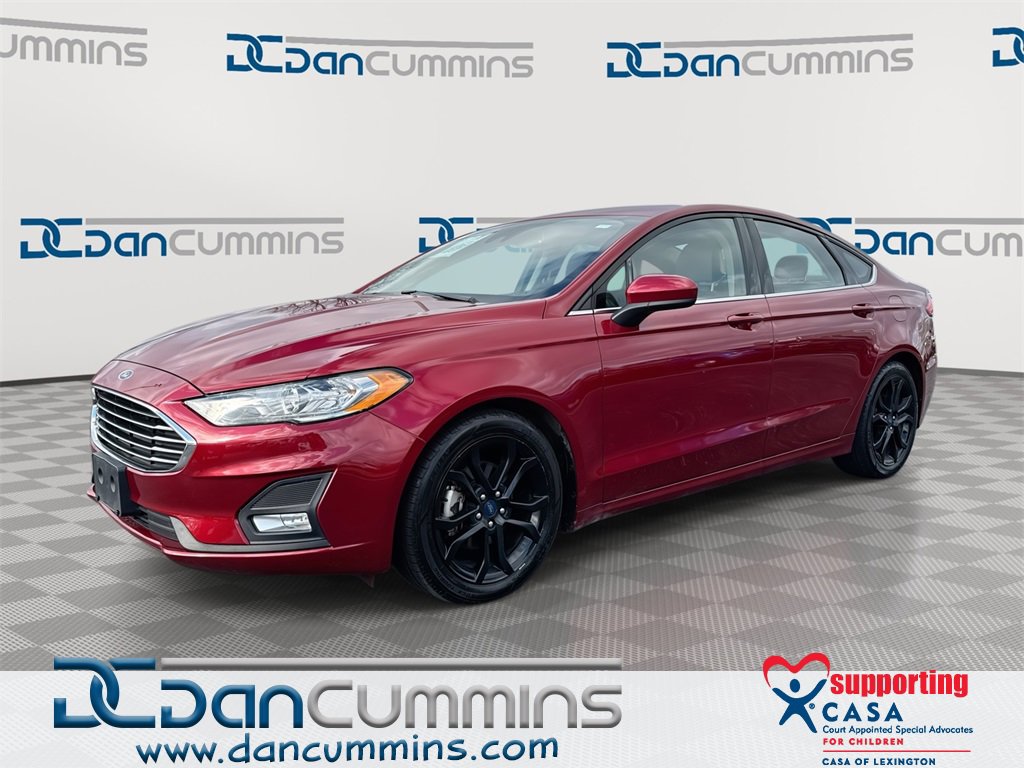 Used 2019 Ford Fusion SE w/ Equipment Group 151A image 1