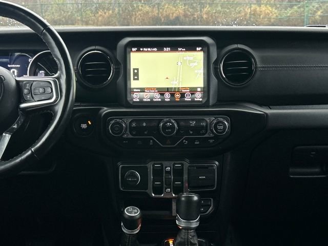 Used 2021 Jeep Wrangler Unlimited Sahara image 24