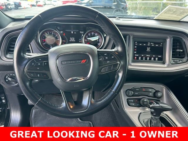 Used 2023 Dodge Challenger SXT image 16