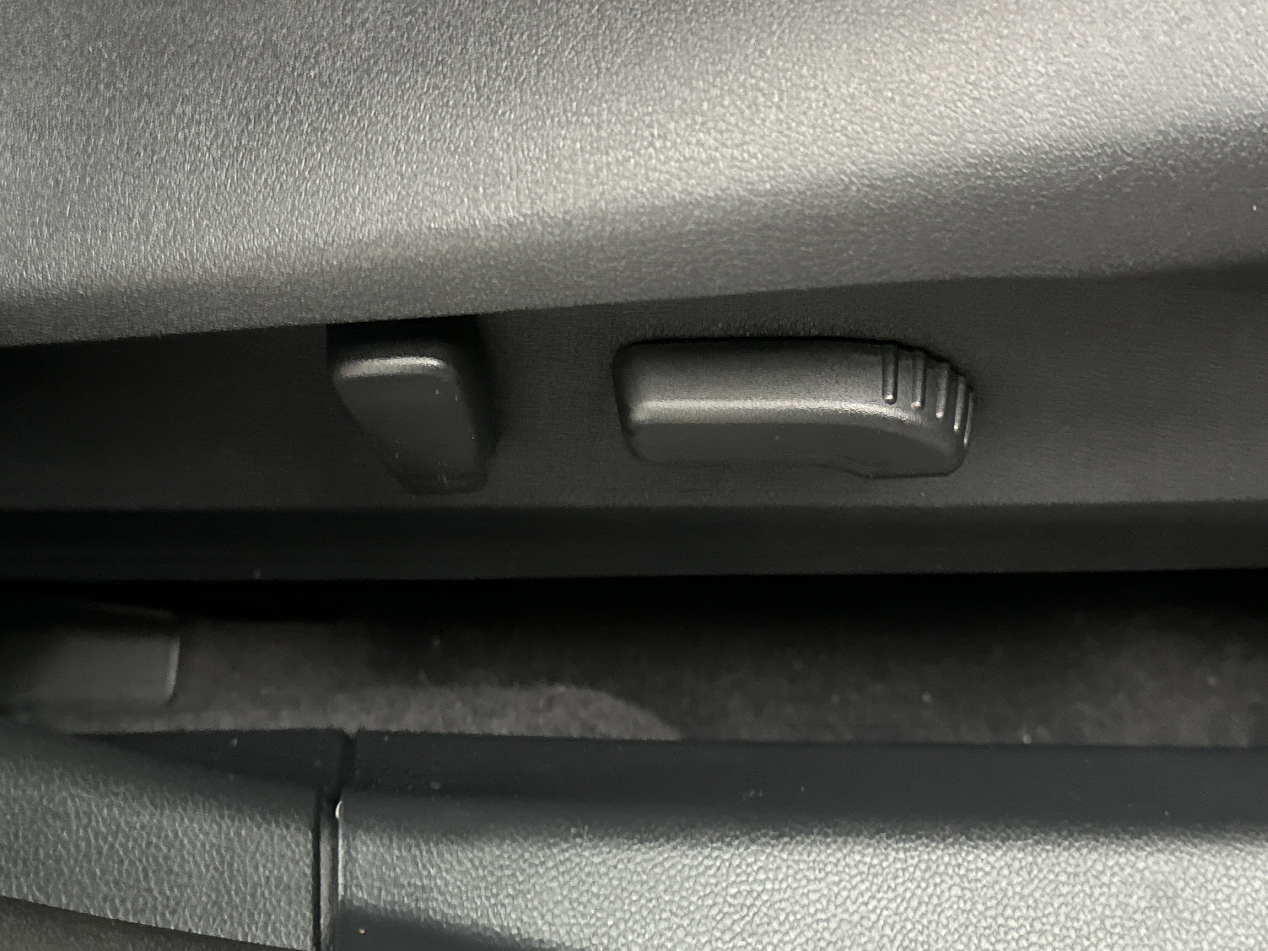 Used 2024 Subaru Outback Limited image 25