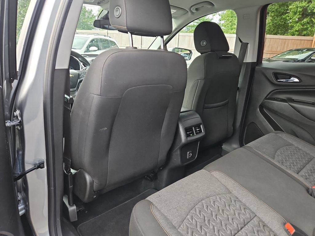 Used 2023 Chevrolet Equinox LT FWD image 17