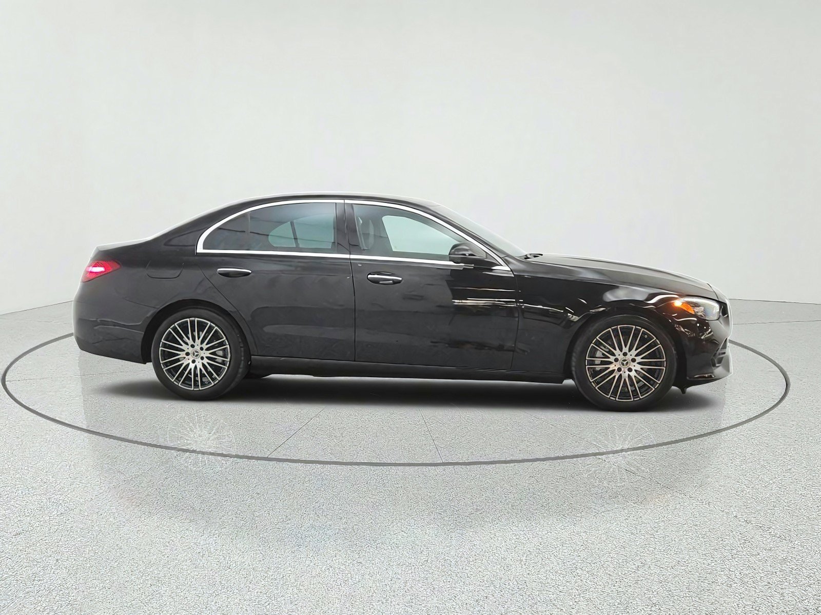 Certified 2024 Mercedes-Benz C 300 Sedan image 4