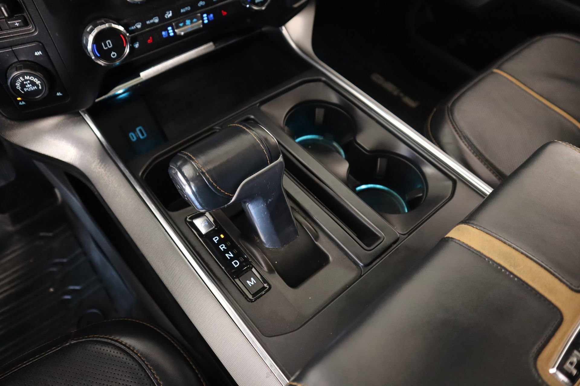 Used 2021 Ford F150 Platinum w/ Equipment Group 701A High image 10