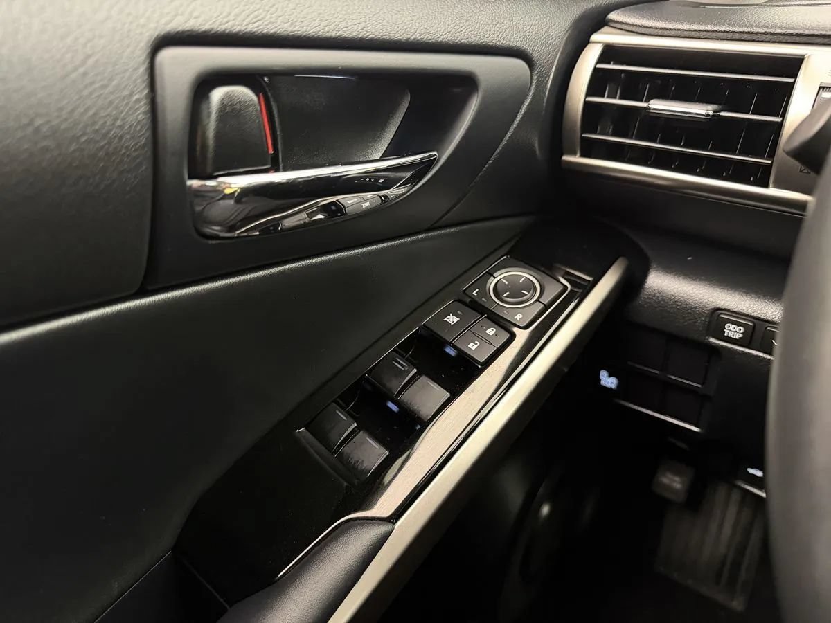 Used 2015 Lexus IS 250 AWD w/ Navigation System Package image 13