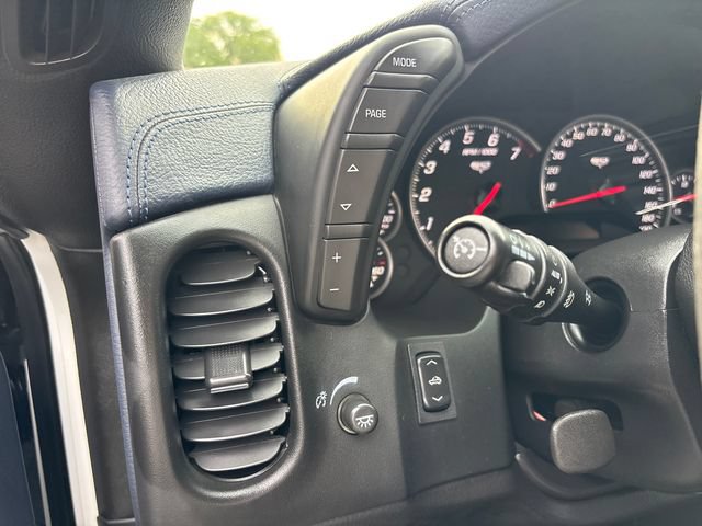 Used 2013 Chevrolet Corvette 427 w/ 1SC Preferred Equipment Group RWD image 13
