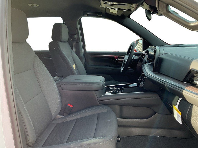 New 2025 Chevrolet Tahoe LS image 10