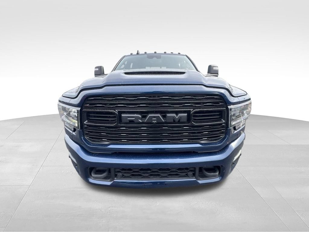Used 2024 RAM 2500 Limited AWD/4WD image 27