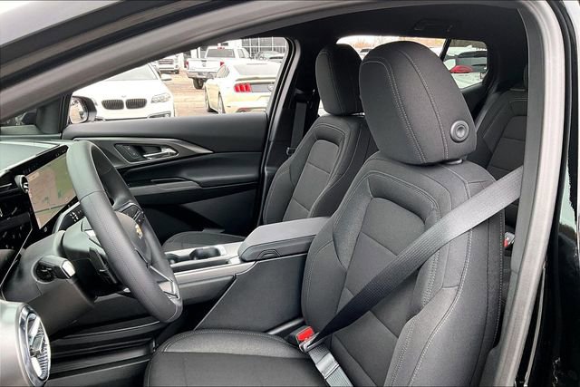 New 2026 Chevrolet Equinox EV LT FWD image 9