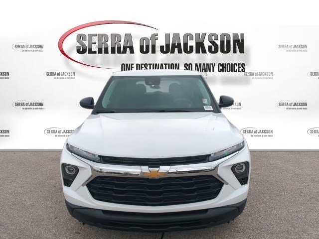 Used 2026 Chevrolet TrailBlazer LS image 3